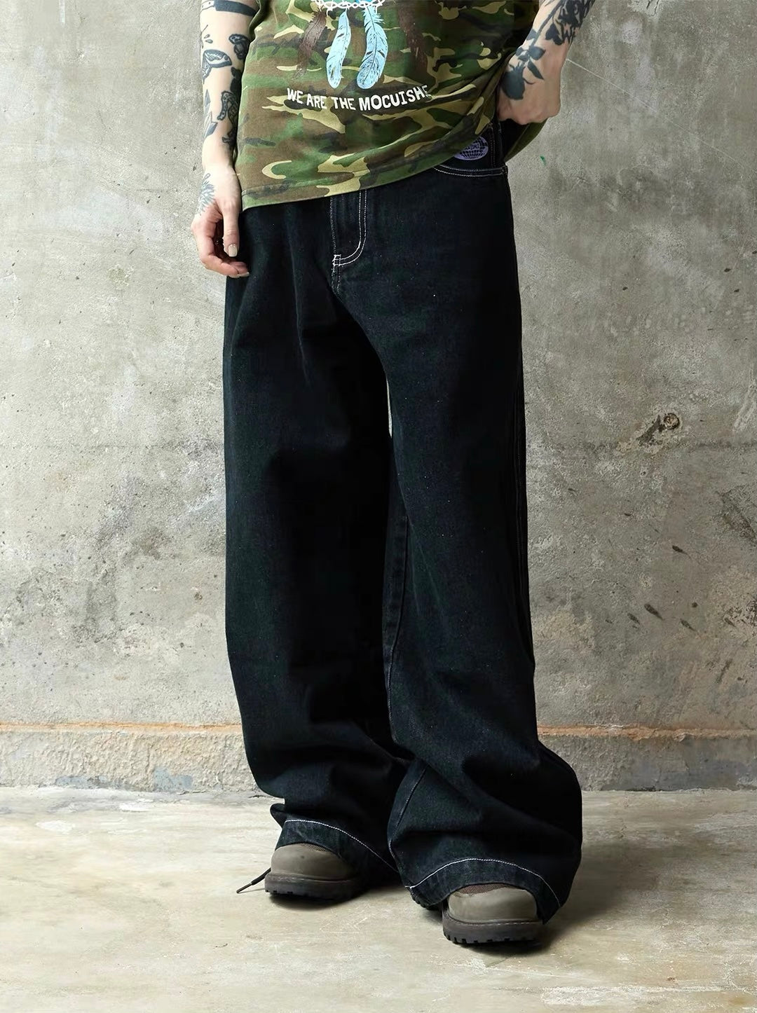 Wide-Leg Printed Jeans Pants
