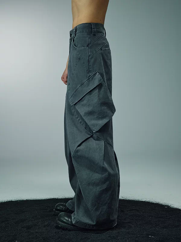Curved Blade Wide Leg Cargo Pants 3