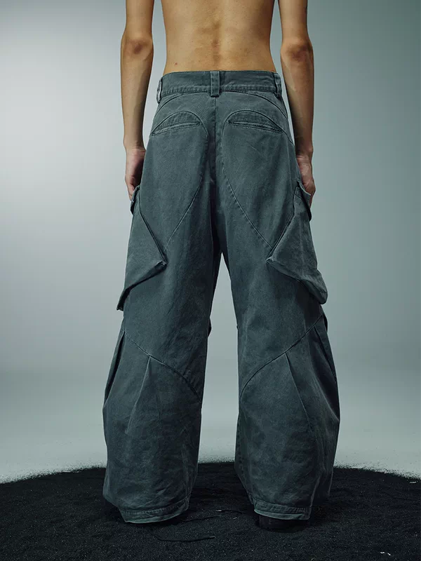 Curved Blade Wide Leg Cargo Pants 4