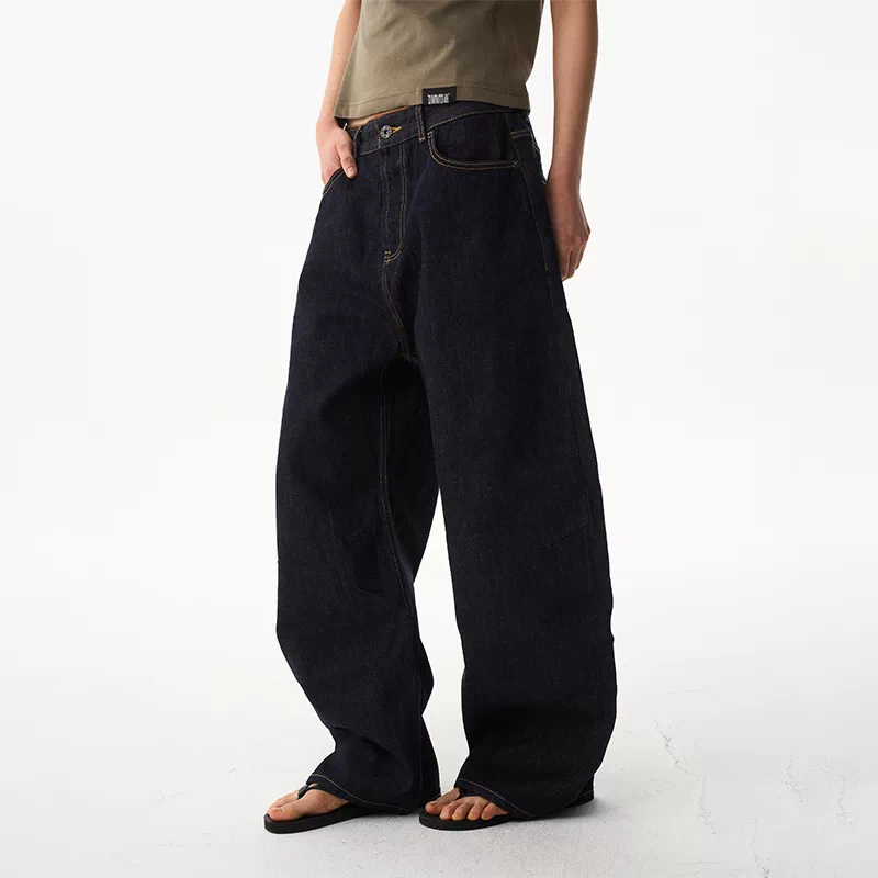 6044401657175,6044401657176,6044401657177,6044401657178, Loose-Fit Curved Wide-Leg Jeans