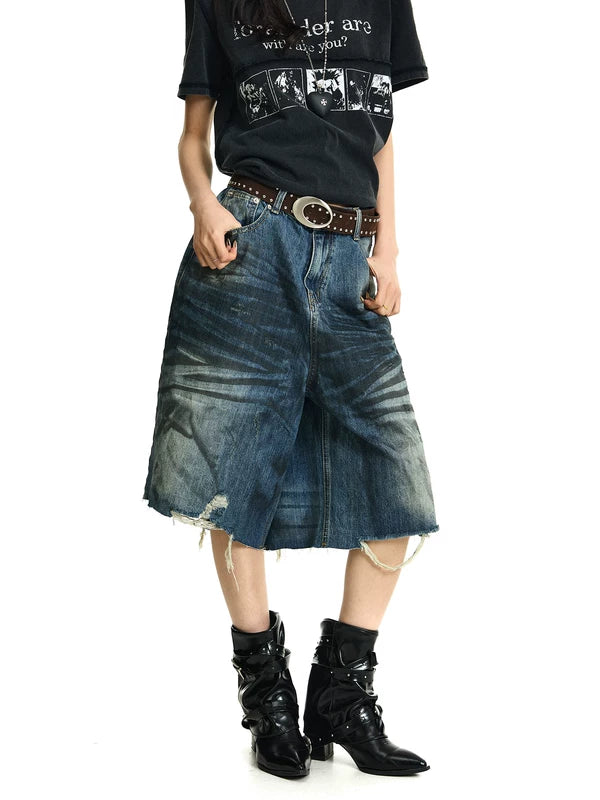 Distressed Wide-Leg Denim Capri Pants 3