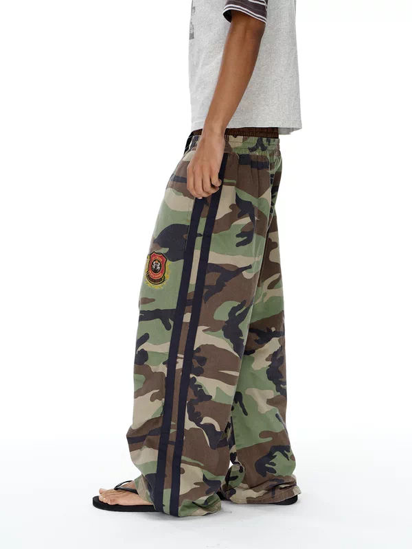 Camouflage Badge Embroidered Loose Casual Pants 1