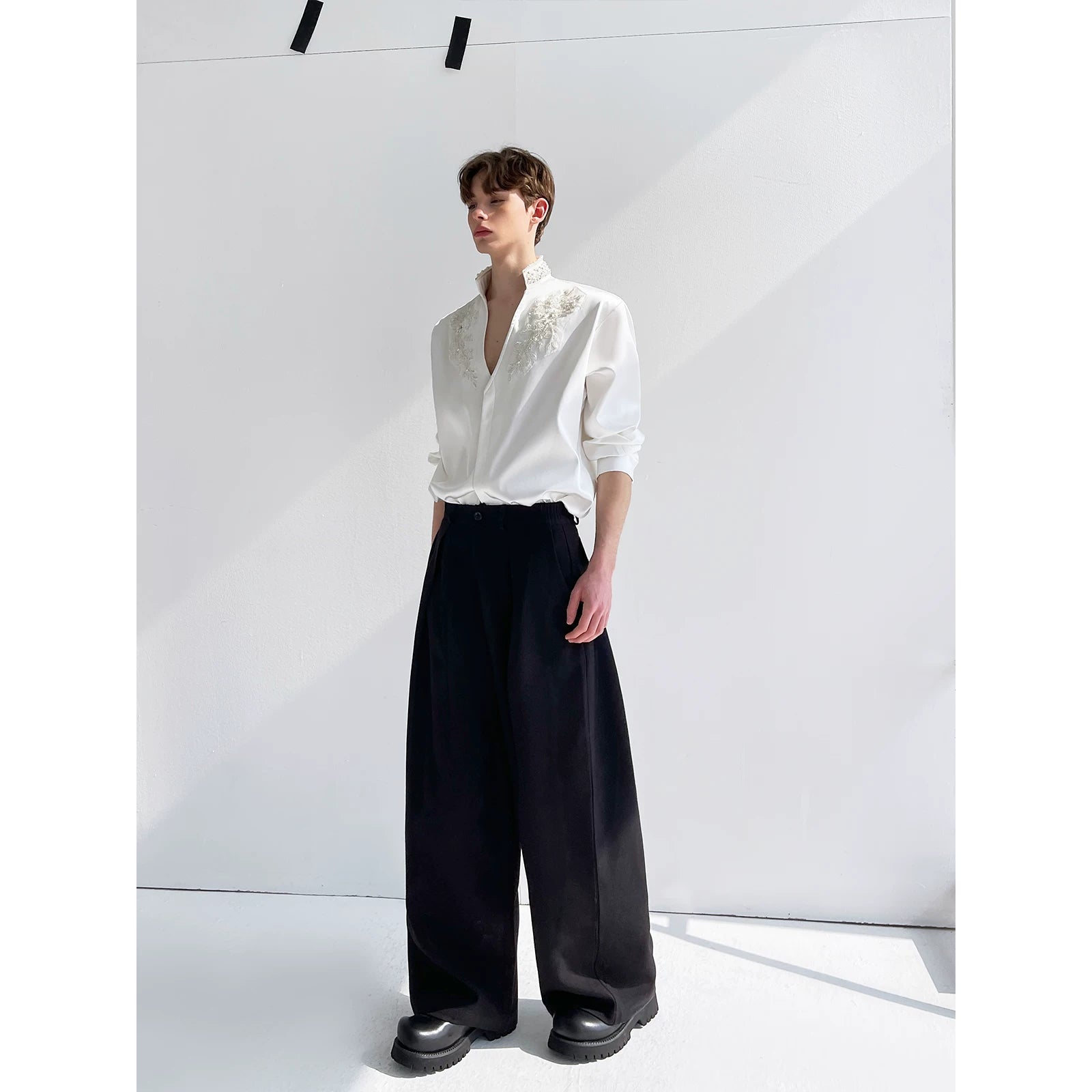 Oversized Pleated Wide-Leg Casual Pants 3