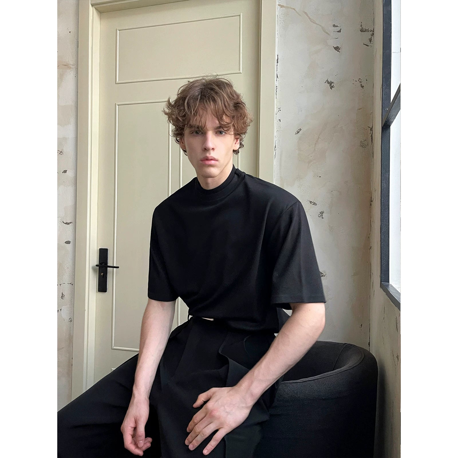 Minimalist Double-Layer Collar Short Sleeve T-Shirt 4