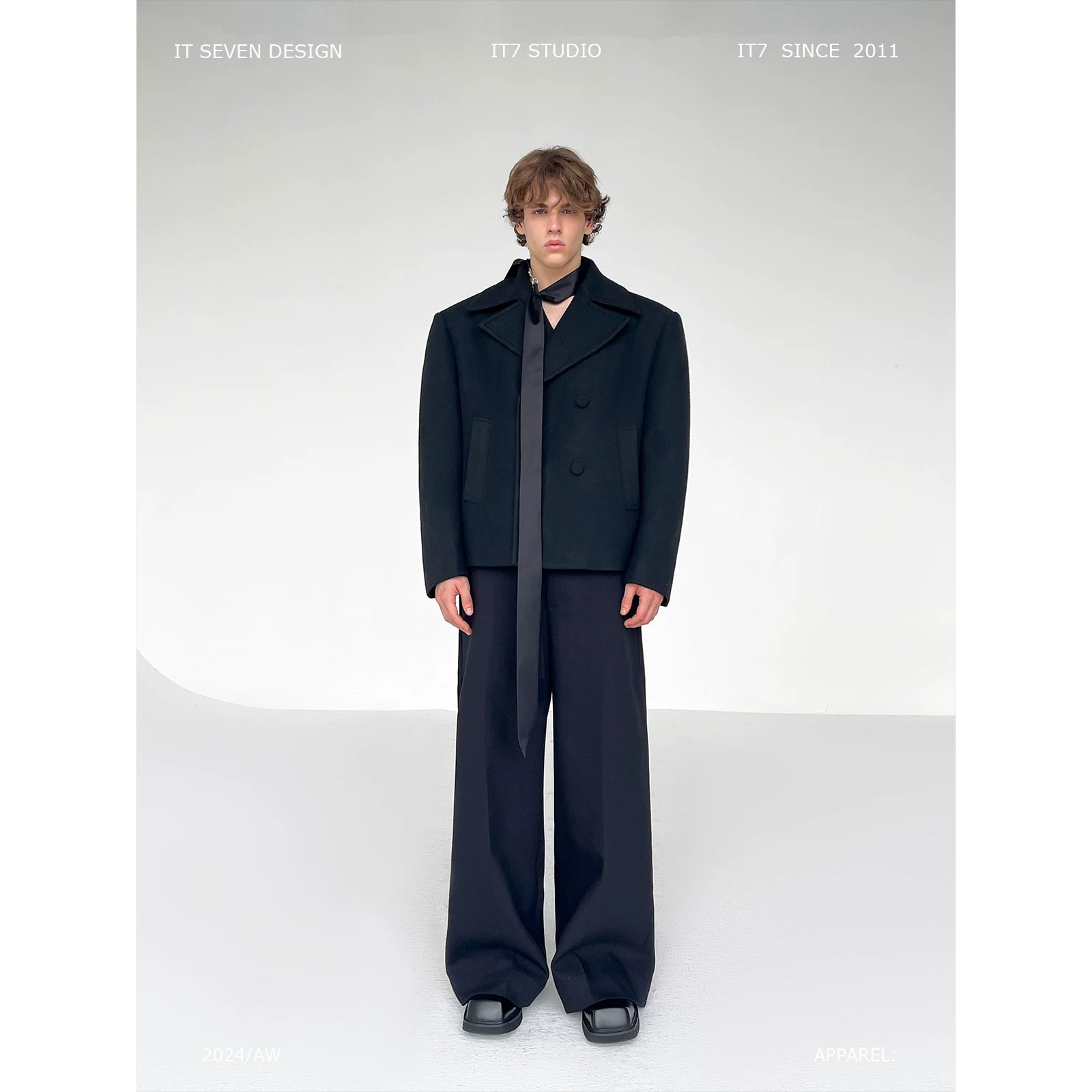 Short Wool Coat with Large Lapel 1