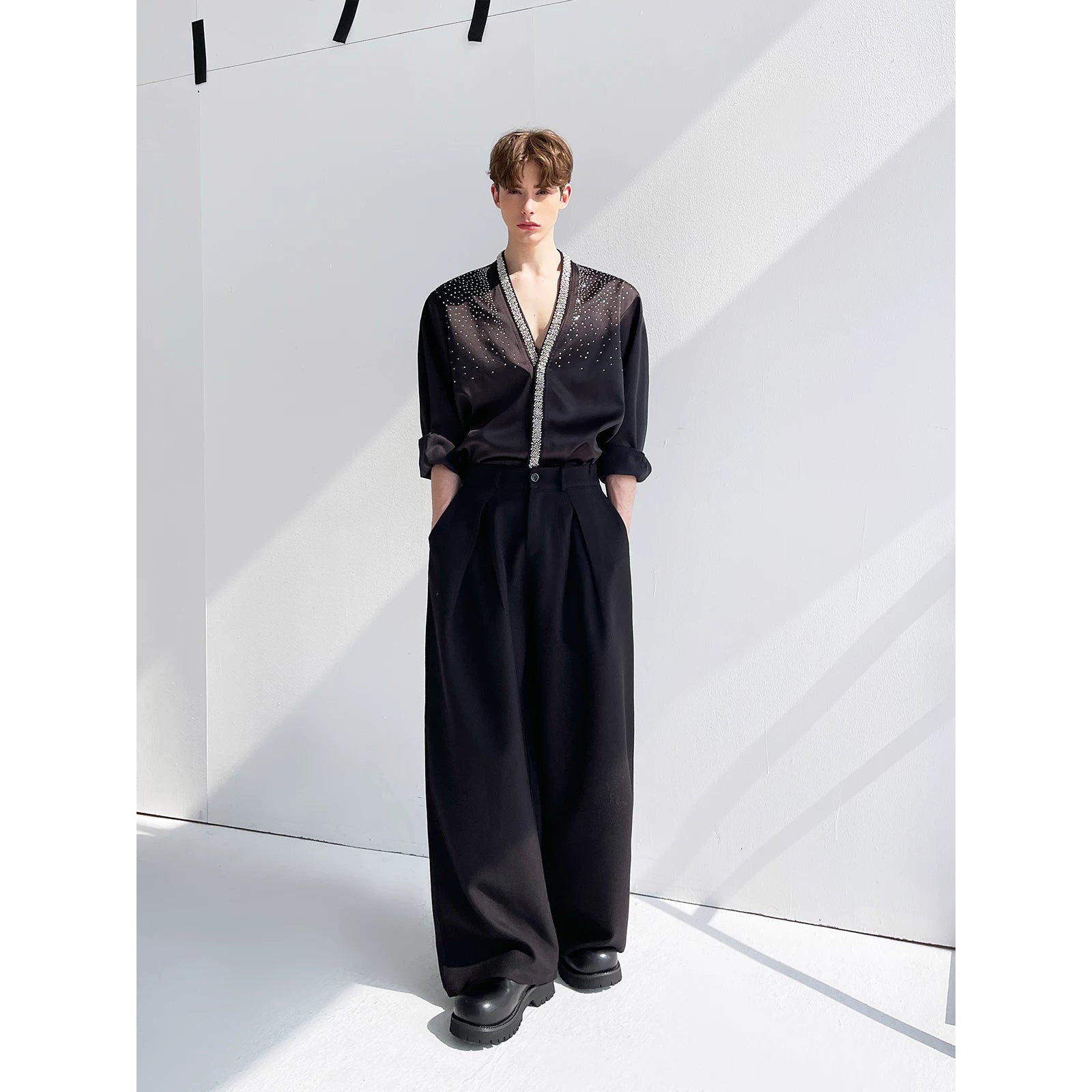 Oversized Pleated Wide-Leg Casual Pants 4