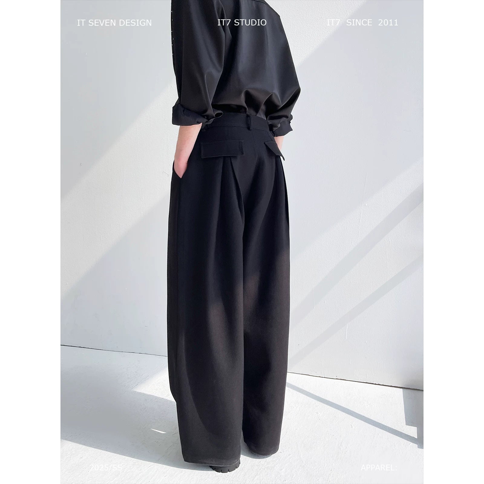 Oversized Pleated Wide-Leg Casual Pants 1