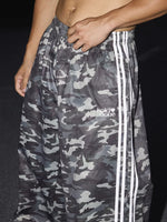 Camo Three-Stripe Quick-Dry Casual Pants 3