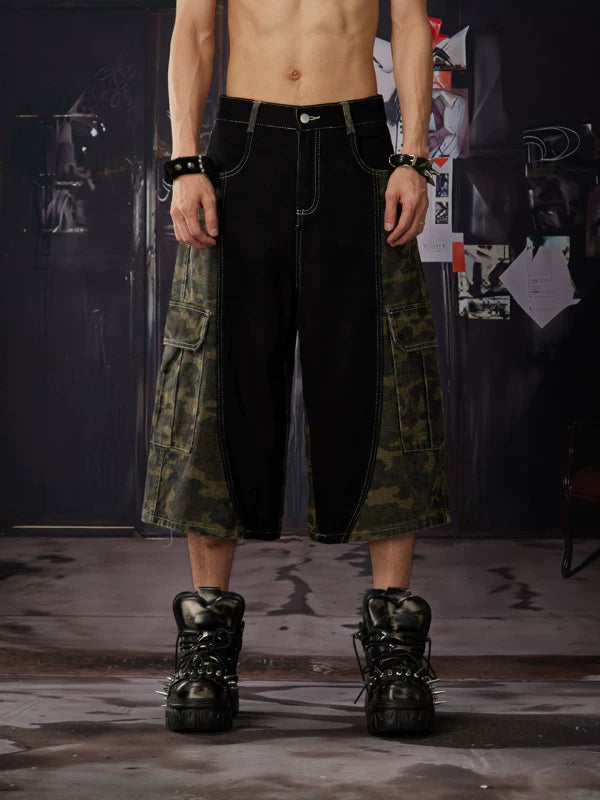 Camouflage Cargo Cropped Jeans 1