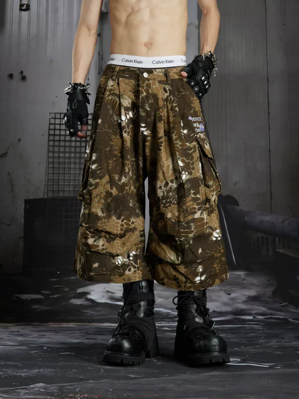 Camouflage Wide-Leg Cargo Pants 5
