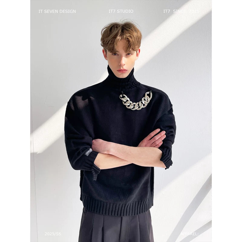 Chain Detail Loose Turtleneck Sweater 1