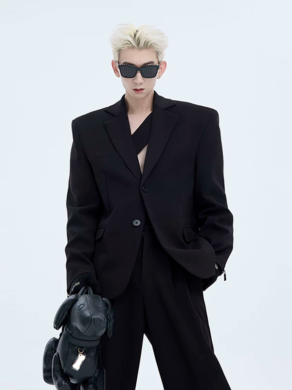 Deconstructed Padded Shoulder Suit with Pants 2