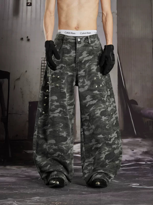 Distressed Camouflage Wide-Leg Rivet Pants 1