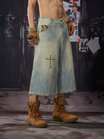 Distressed Loose Fit Capri Jeans 3