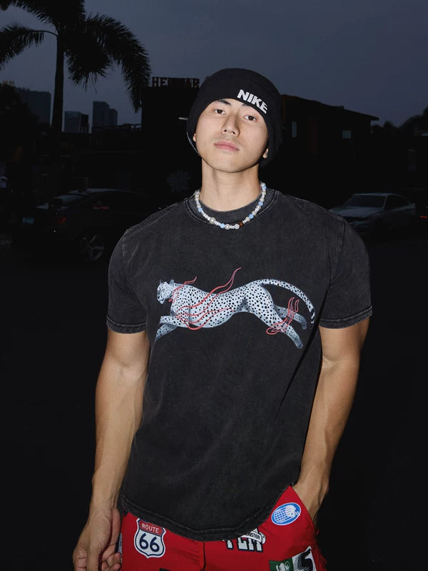 Distressed Panther Print Short-Sleeve T-Shirt 1