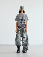 Distressed Star Print Wide-Leg Ripped Pants 4