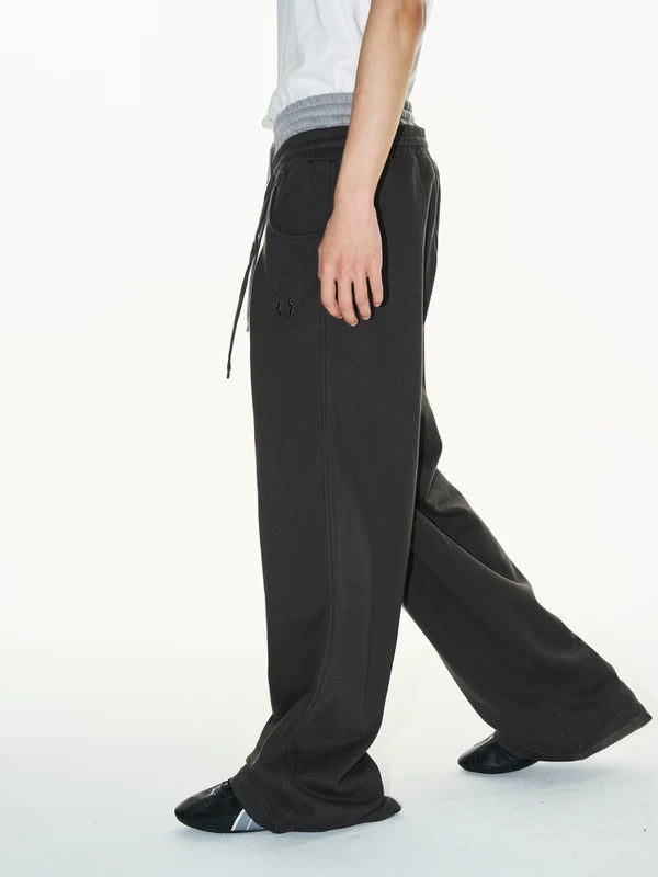 Double-Waisted Pleated Wide-Leg Sweatpants 2