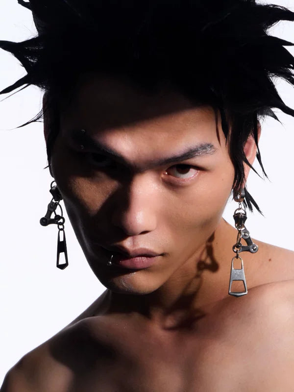 Futuristic Clip-On Chain Earrings 4
