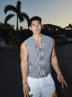 Gradient Knit V-Neck Zipper Vest 1