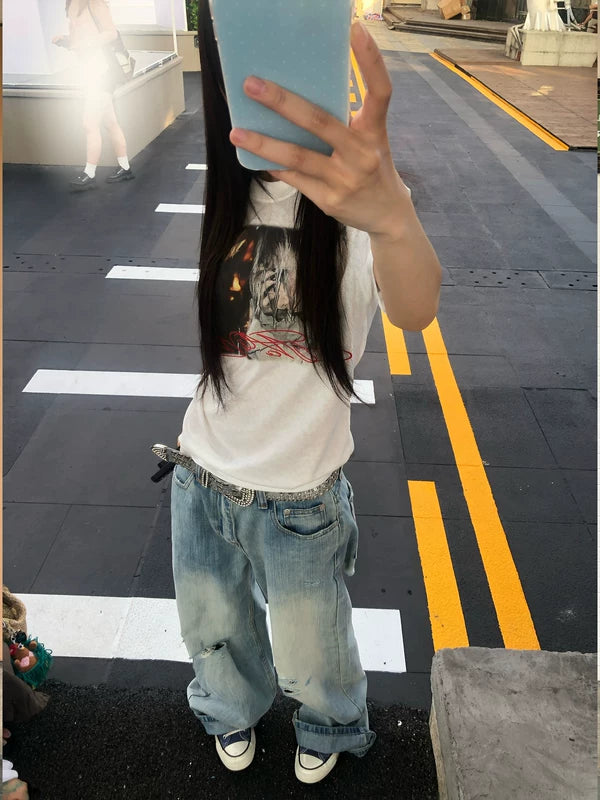 Heavy-Duty Distressed Washed Wide-Leg Jeans 4