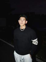 Heavyweight Ribbed Knit Crewneck Sweater 2