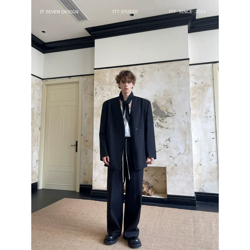 Relaxed Fit Two-Piece Suit with Pants 1