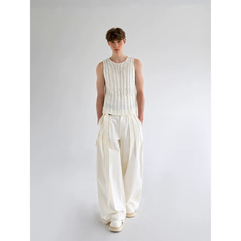 Knitted Slim Fit Vest with Pearls 3