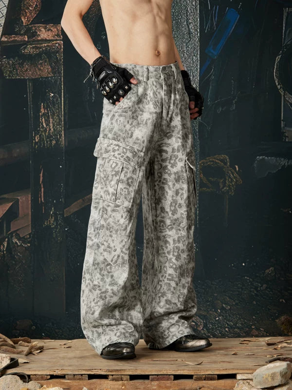Leopard Print Loose Fit Cargo Pants 4