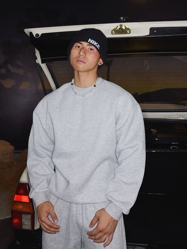 Loose-Fitting Crew Neck Pullover Sweatshirt 3