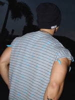 Loose-Fitting Ripped Striped Vest 4