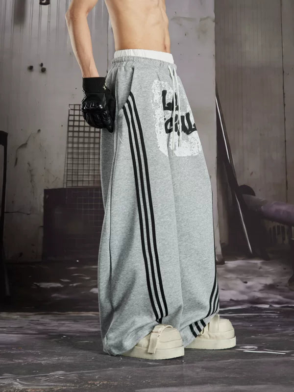 Loose Graffiti Print Striped Sweatpants 4