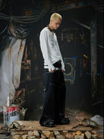Low-Rise Wide-Leg Denim Cargo Pants 5