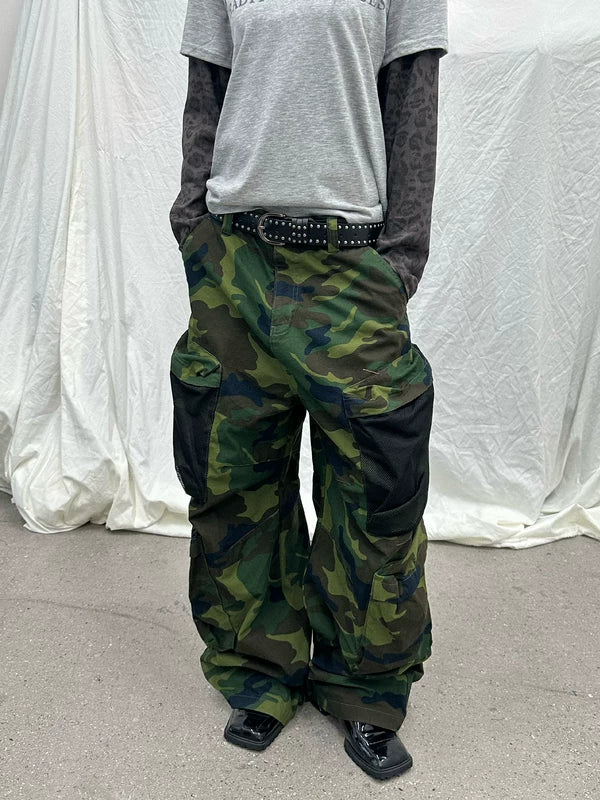 Mesh Pocket Wide-Leg Cargo Pants 1