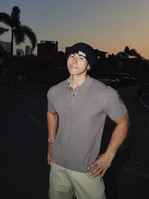 Minimalist Ribbed Knit Polo Shirt 4