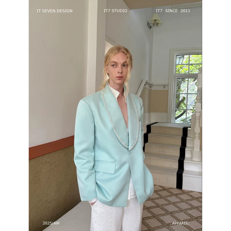 Minimalist Suit Jacket with Pearl Collar 5