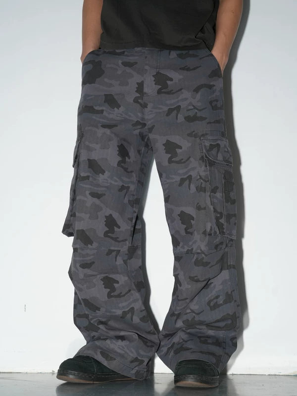Leopard Print Relaxed Cargo Pants 2