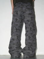 Leopard Print Relaxed Cargo Pants 3