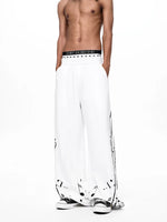 Musical Note Print Wide-Leg Sweatpants 3