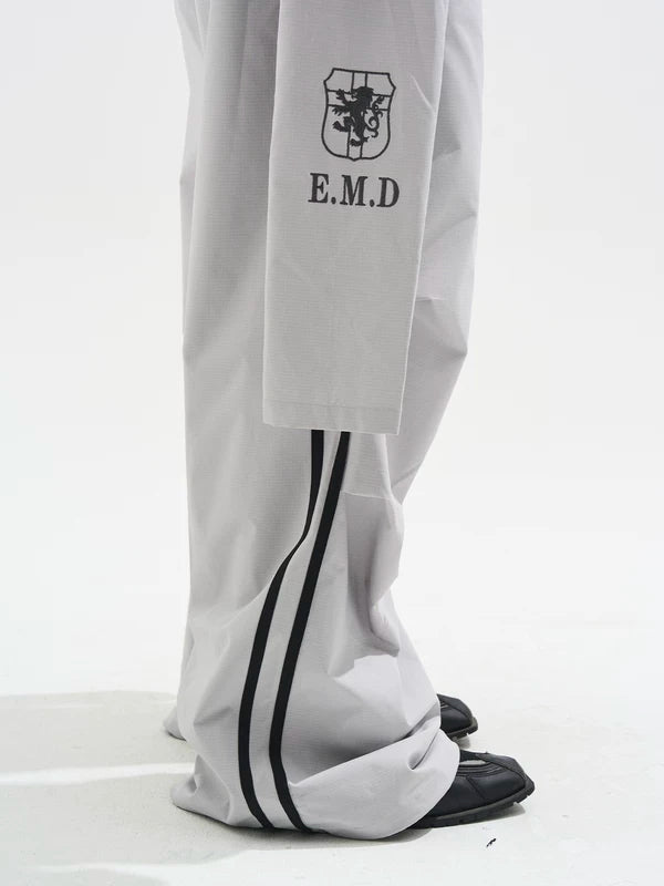 Raglan Sleeve Pleated Track Cargo Pants 4