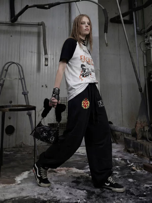Retro Graffiti Print Short-Sleeve T-Shirt 4