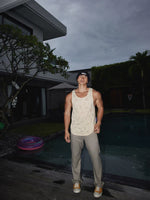 Retro Hollow-Out Sleeveless Tank Top 2
