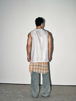 Sporty V-Neck Graphic Badge Vest 3