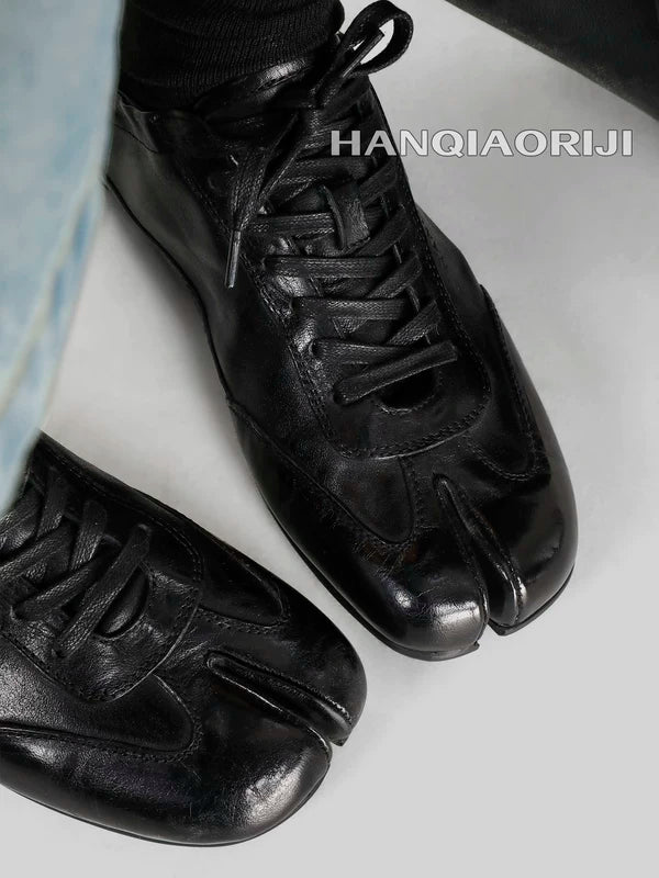 Washed Horseskin Split-Toe Training Shoes 4