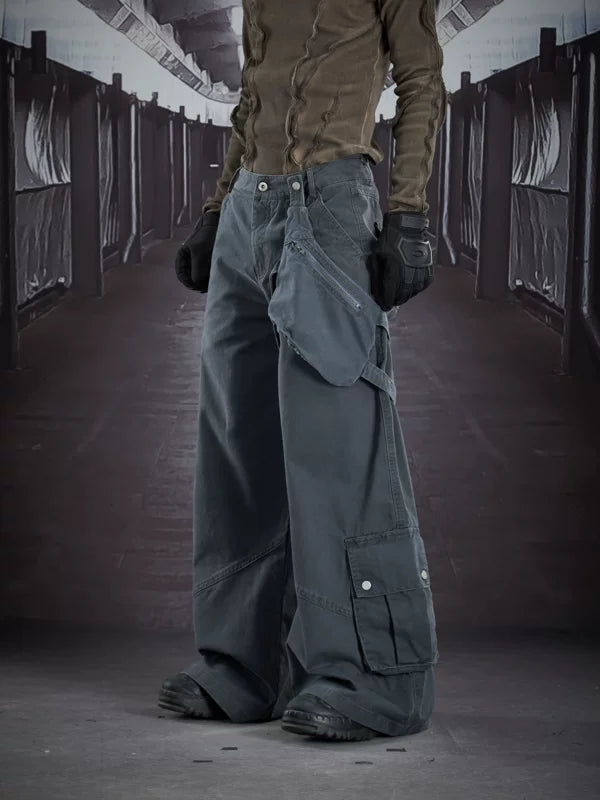 Wide-Leg Cargo Pants with Detachable Waist Pack 3