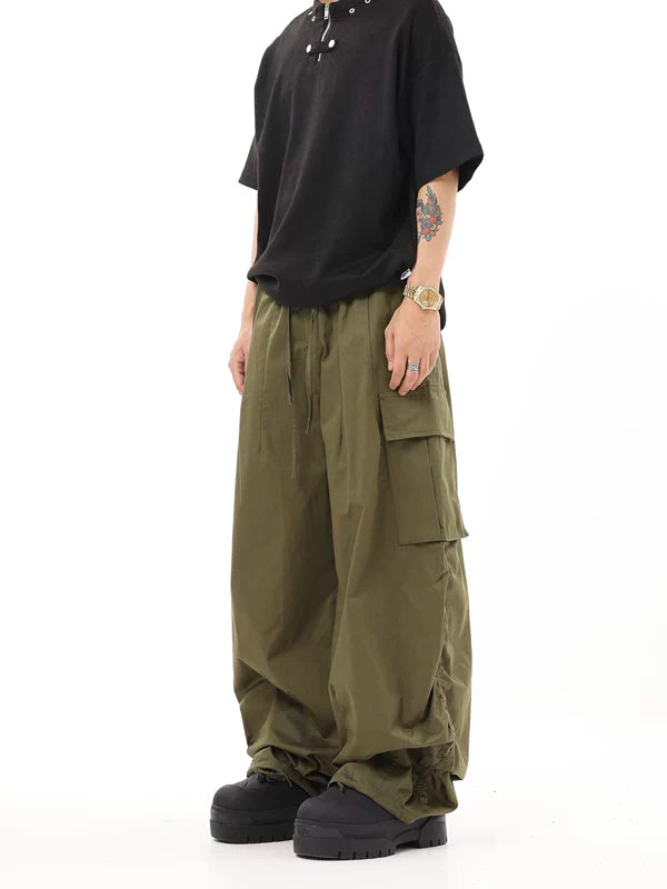 Wide-Leg Paratrooper Cargo Pants 3